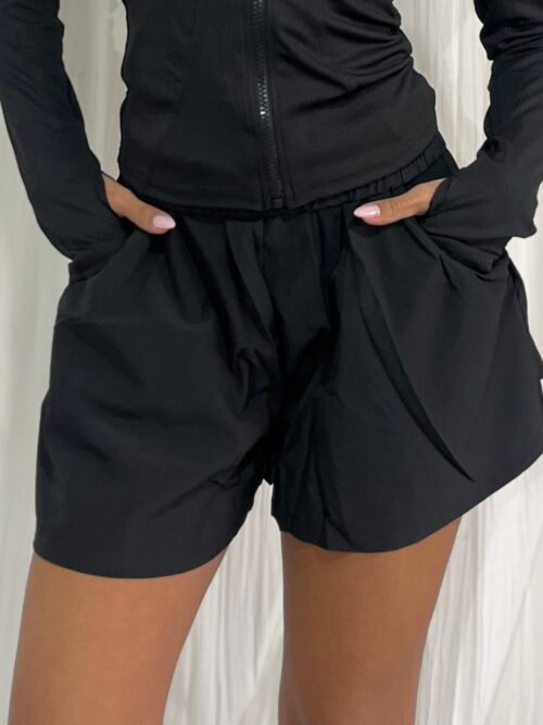 Short Liso